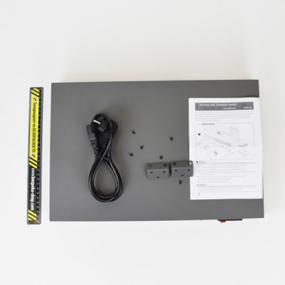 Комутатор PoE-10026-24P-4S