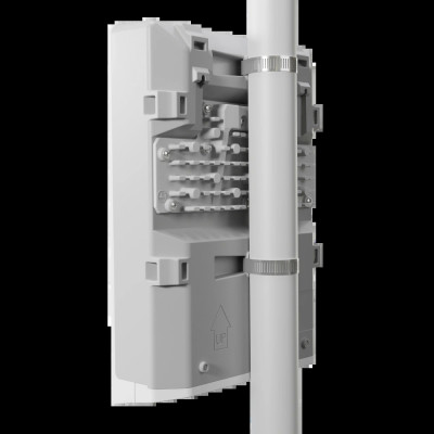MikroTik CRS318-16P-2S+OUT 16-портовий керований PoE комутатор MikroTik CRS318-16P-2S+OUT 16-портовий керований PoE комутатор